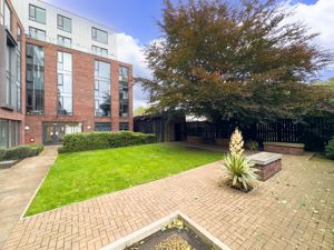 Photo 12- click for photo gallery